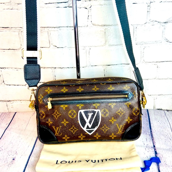 Louis Vuitton Handbags - Louis Vuitton Marley crossbody bag custom painted world tour logo